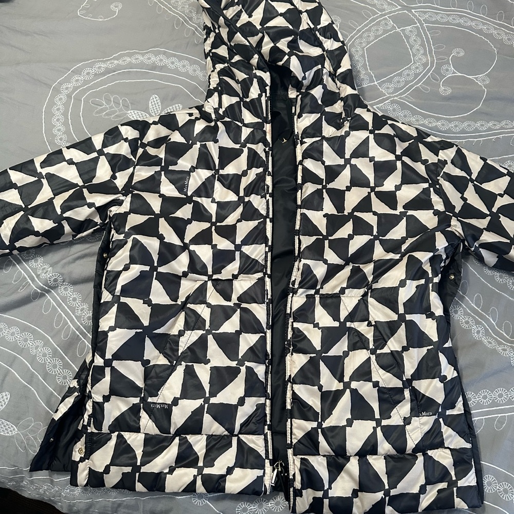 Authentic Max Mara Reversible Jacket - image 3